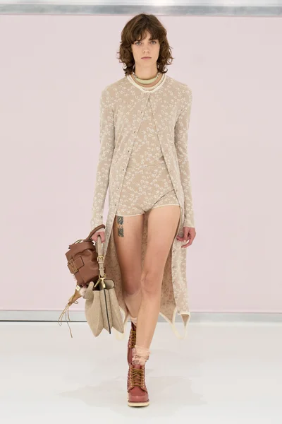 Look 41